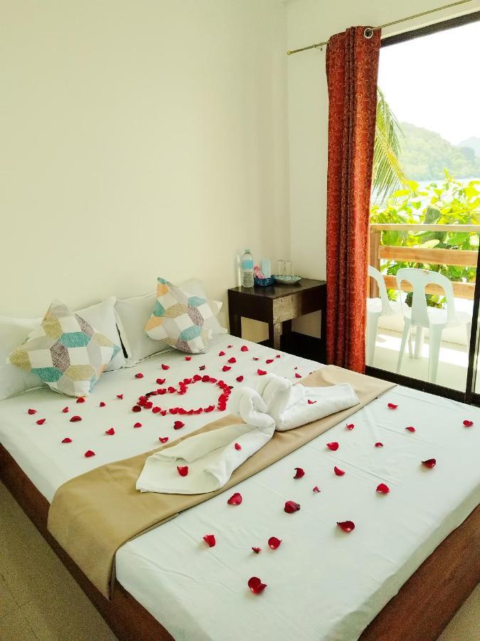 Joyful Guest House Эль-Нидо Экстерьер фото