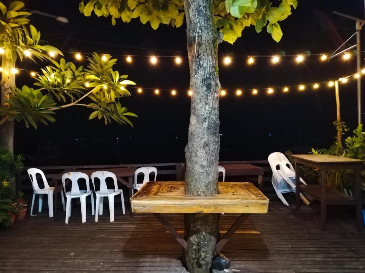 Joyful Guest House Эль-Нидо Экстерьер фото