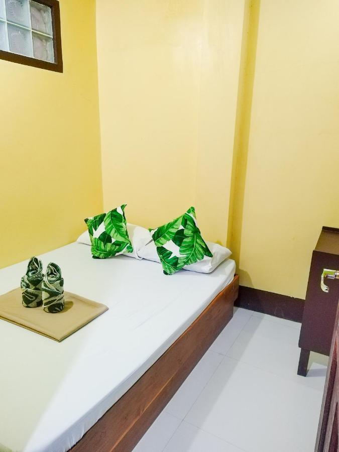 Joyful Guest House Эль-Нидо Экстерьер фото
