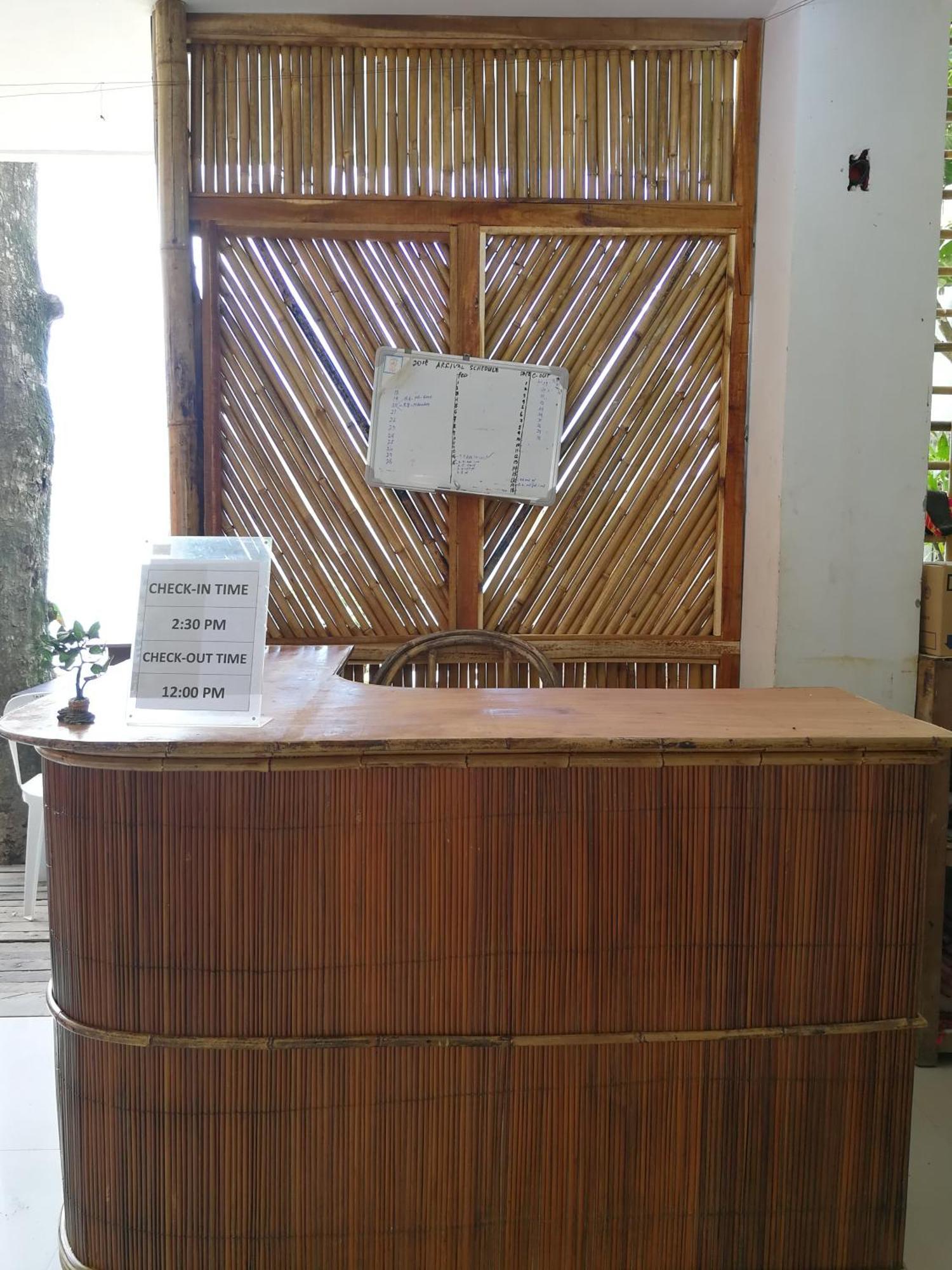 Joyful Guest House Эль-Нидо Экстерьер фото